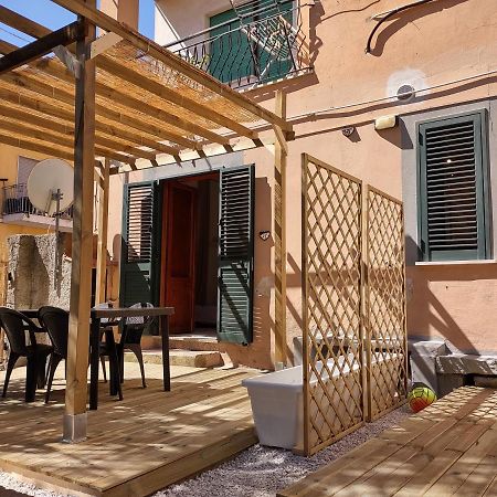 Appartamento Corallo With Private Garden Olbia Dış mekan fotoğraf